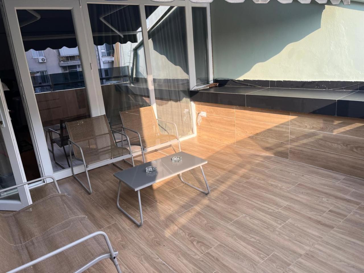 Luxury Apartment At Condor Center Тирана Экстерьер фото